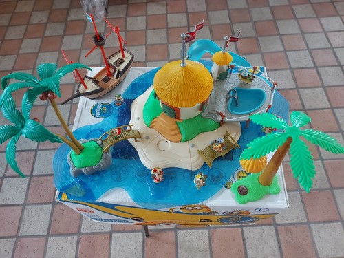 Diorama kinder ferrero - kinder,